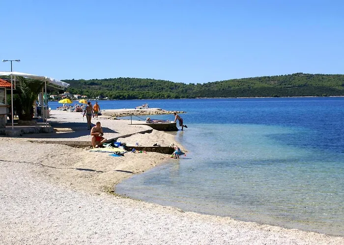 Seaside Luxury With A Swimming Pool - 24341 Villa *