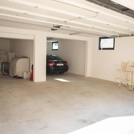 Seaside Luxury With A Swimming Pool - 24341 فيلة تروغير