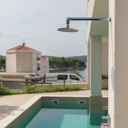 Seaside Luxury With A Swimming Pool - 24341 Villa Trogir